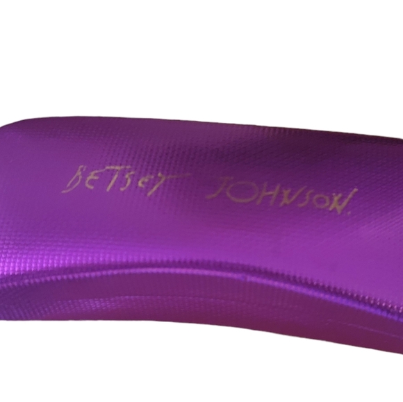 Betsey Johnson Pink Sunglasses Glasses Clamshell Hard Case - Picture 5 of 6
